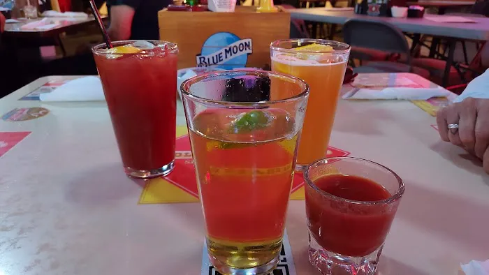 Ole Brass Rail Picture 9