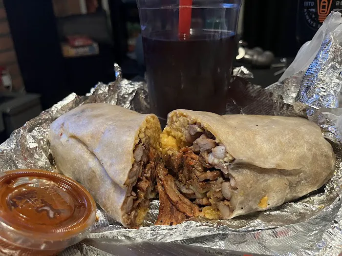 Bravo’s Tacos Picture 3