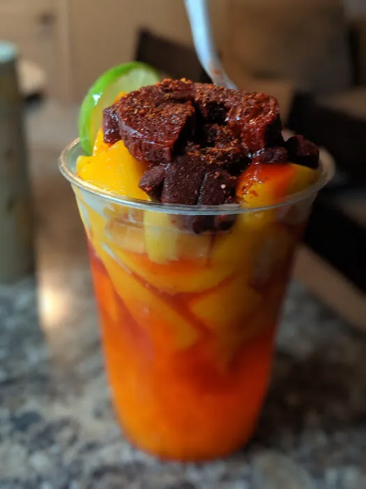 Water and Ice: 40th & Thomas Picture 4