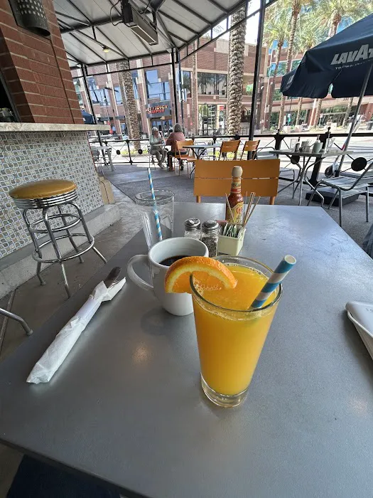 Morning Squeeze Picture 6