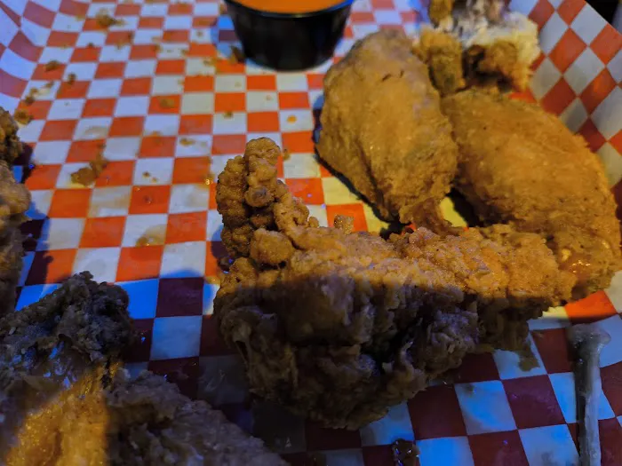 University Sports Grill Picture 8