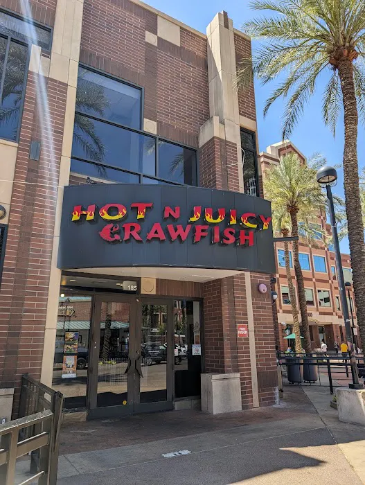 Hot N Juicy Crawfish Picture 2