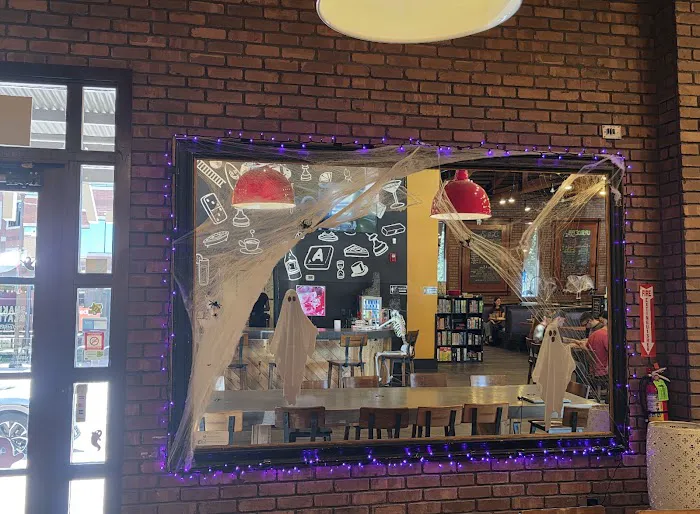 Snakes & Lattes Tempe Picture 5