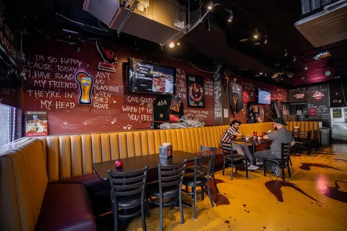 414 Pub Pizza & Karaoke - Tempe Picture 5