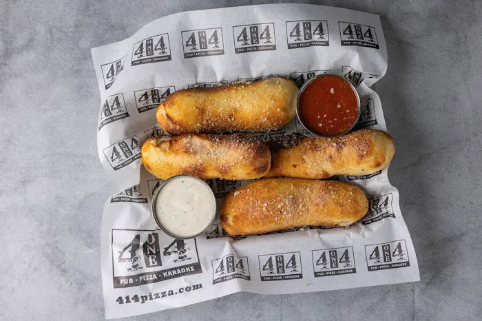 414 Pub Pizza & Karaoke - Tempe Picture 8