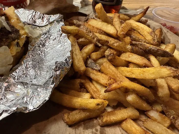 Five Guys Picture 5