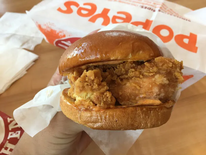 Popeyes Louisiana Kitchen Picture 1