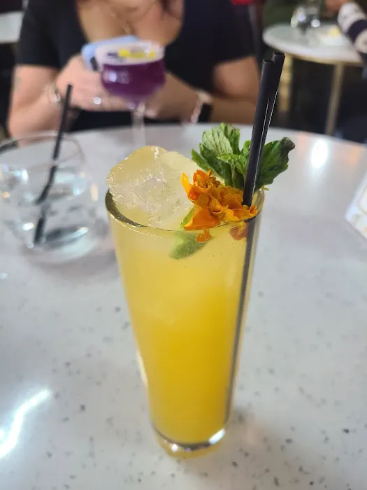 Lush Cafe and Lounge Picture 3