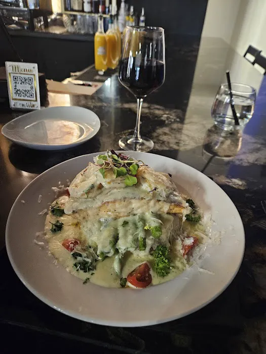 Lush Cafe and Lounge Picture 2