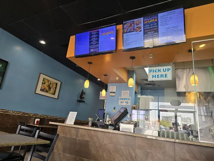 Santa Madre Taco Shop Picture 9