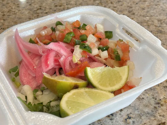 Santa Madre Taco Shop Picture 4