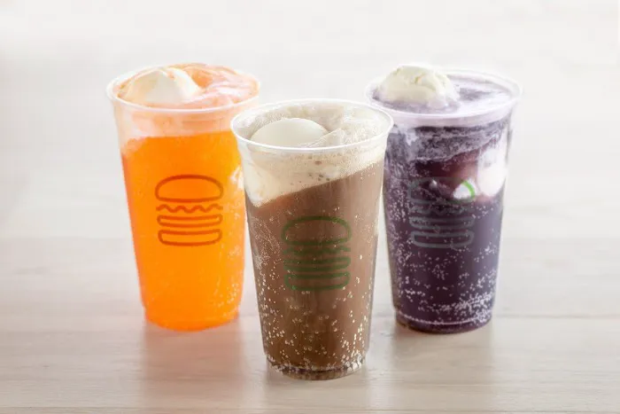 Shake Shack Uptown Plaza - Camelback & Central Picture 6