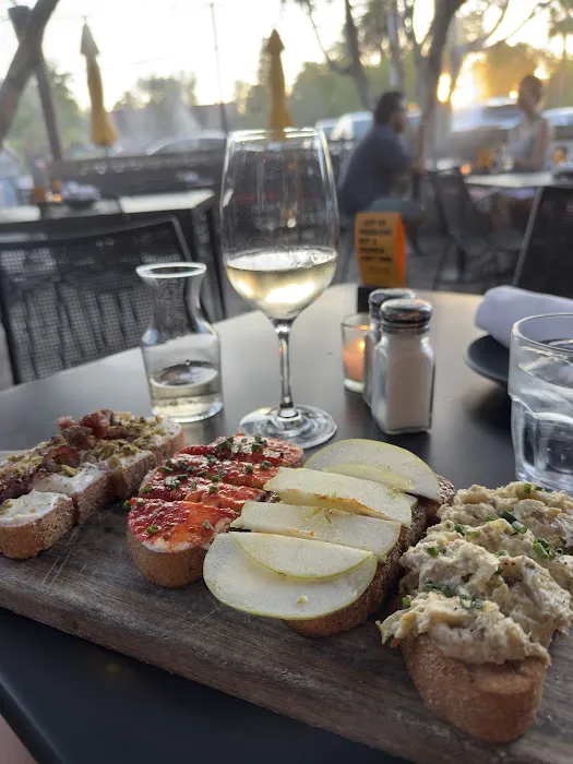 Postino Central Picture 3