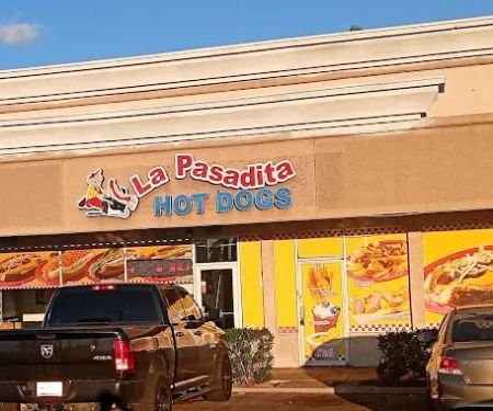 La Pasadita Hot Dogs