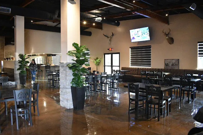 Los Pinos Surf and Turf Picture 1