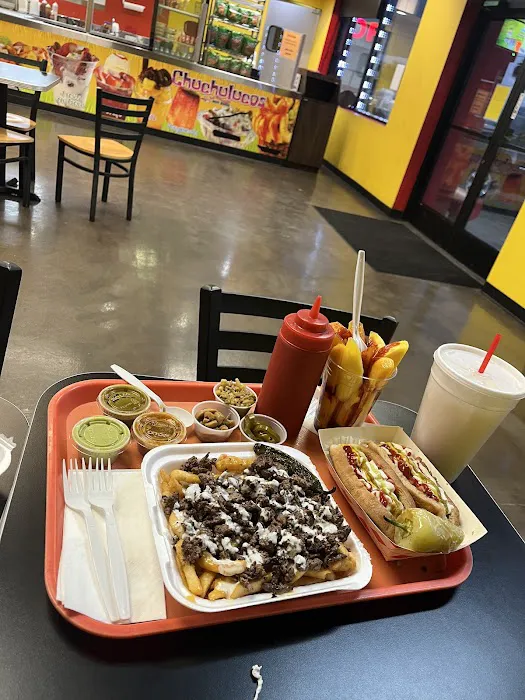 La Pasadita Hot Dogs Picture 3