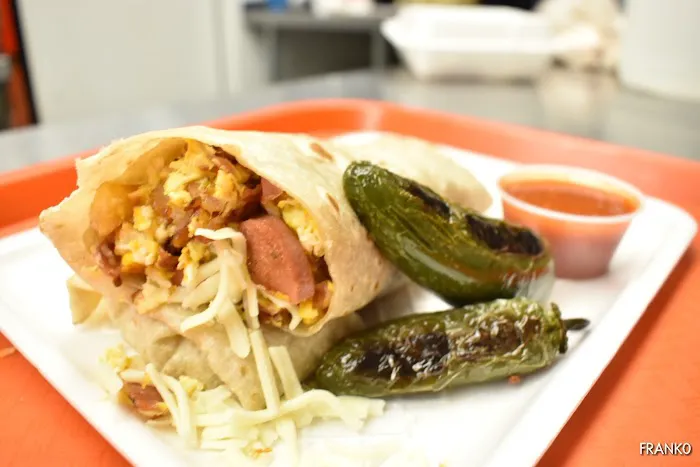 La Pasadita Hot Dogs Picture 5