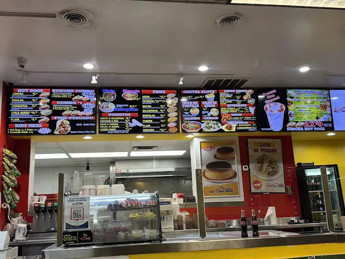 La Pasadita Hot Dogs Picture 7