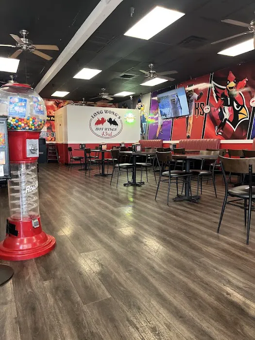 Long Wongs Hot Wings & Pizza Picture 7