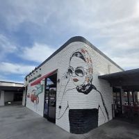 Sauce Pizza & Wine ico