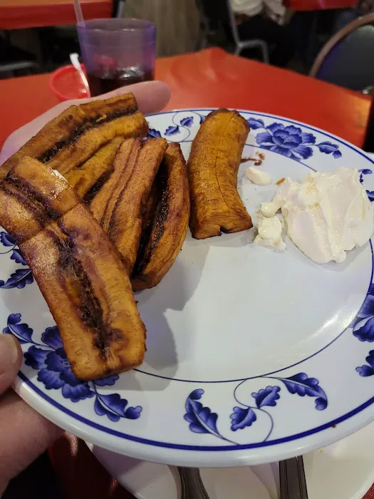 La Pupusa Loca Picture 7