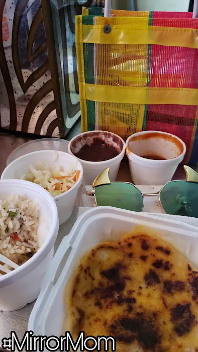 La Pupusa Loca Picture 10