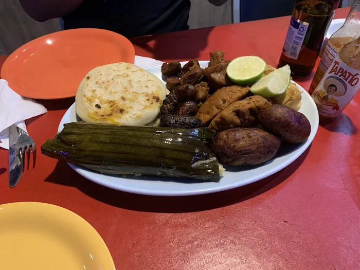 La Pupusa Loca Picture 3