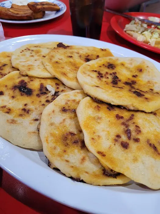 La Pupusa Loca Picture 6