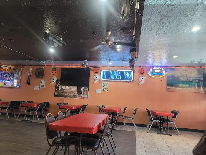 La Pupusa Loca Picture 4