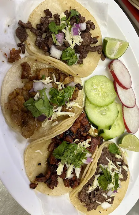 El Yaqui Mexican Restaurant Picture 5