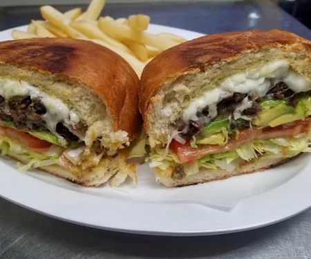 El Yaqui Mexican Restaurant