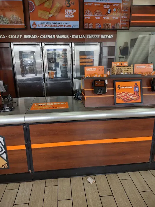 Little Caesars Pizza Picture 3
