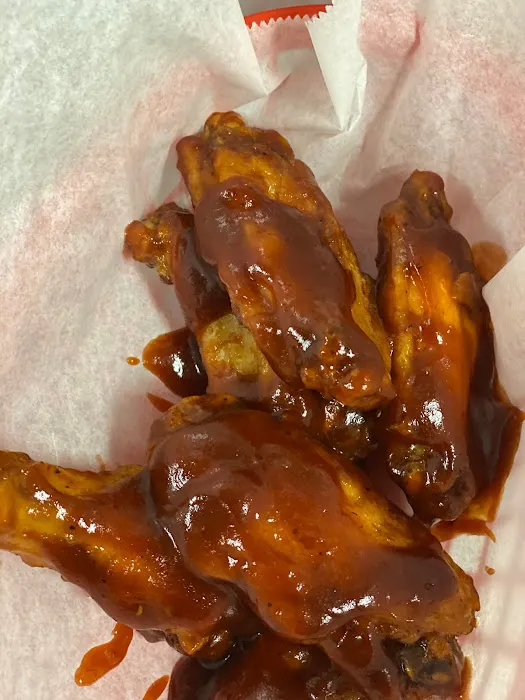 Presto Pizza & Wings Picture 9