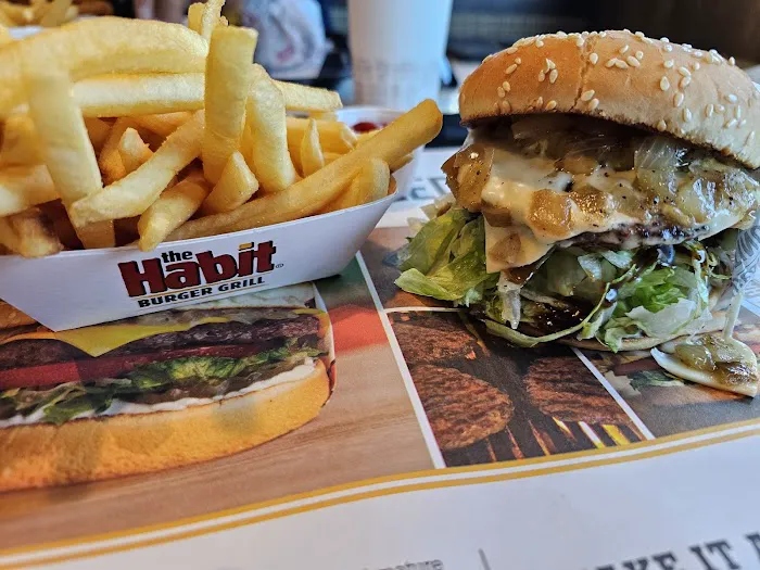 Habit Burger & Grill Picture 4