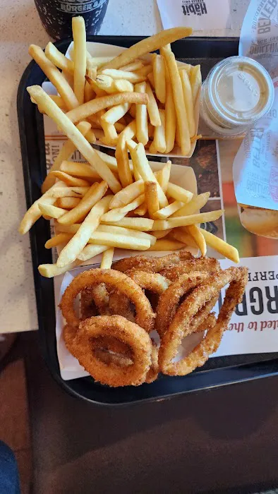 Habit Burger & Grill Picture 9