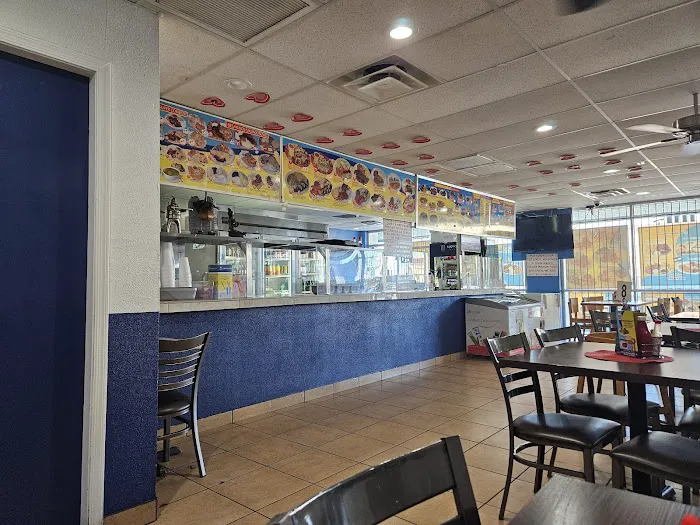 Pupusas Doña Mary Picture 4