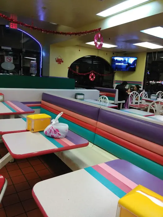 Salsitas tacos Al carbon Picture 2