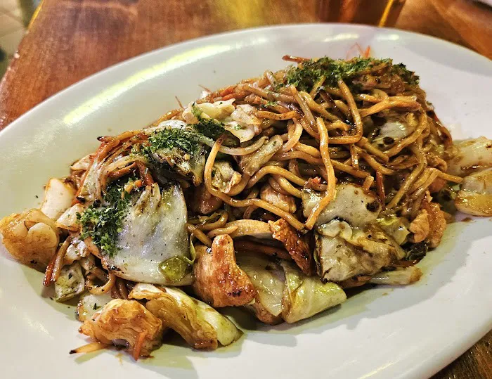 Cherryblossom Noodle cafe Picture 4