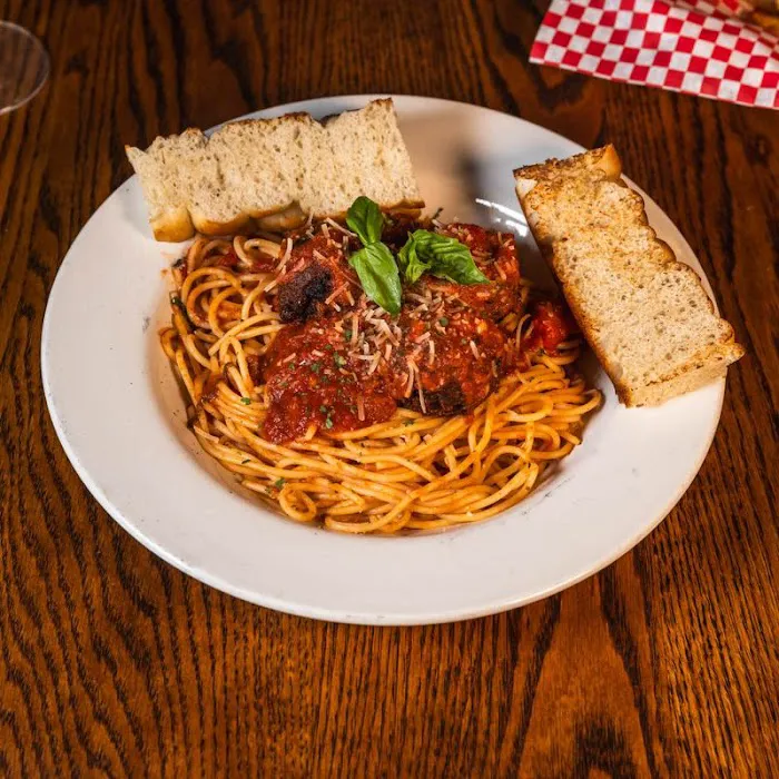 Pizza Heaven Bistro Picture 2