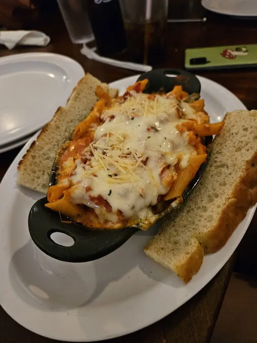 Pizza Heaven Bistro Picture 9