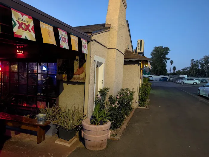 Los Dos Molinos Picture 7