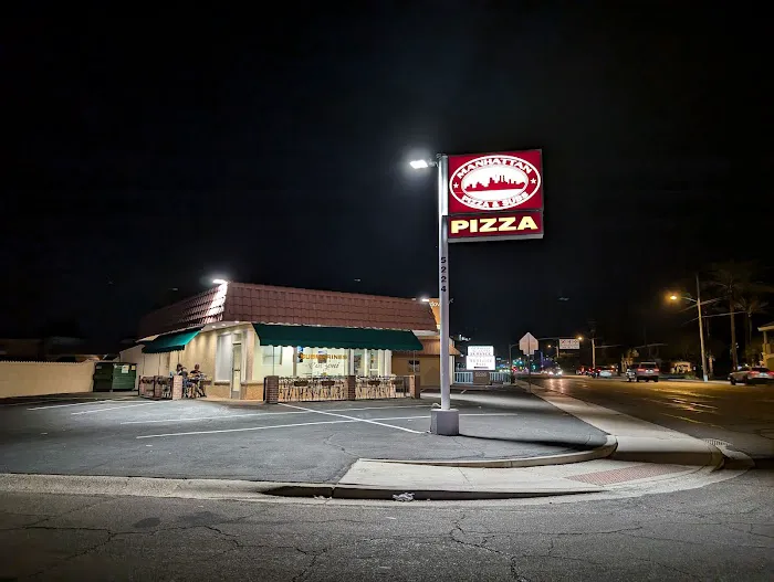 Manhattan Pizza & Subs Picture 2