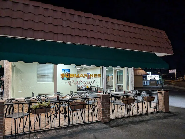 Manhattan Pizza & Subs Picture 4