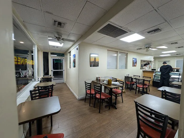 Manhattan Pizza & Subs Picture 5