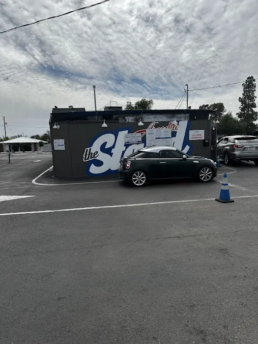 The Stand Arcadia Burger Shoppe Picture 2