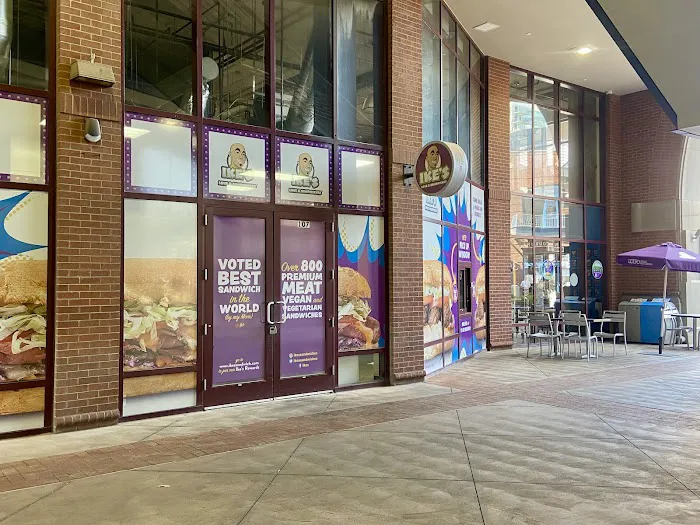 Ike's Love & Sandwiches Picture 3