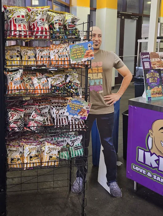 Ike's Love & Sandwiches Picture 2