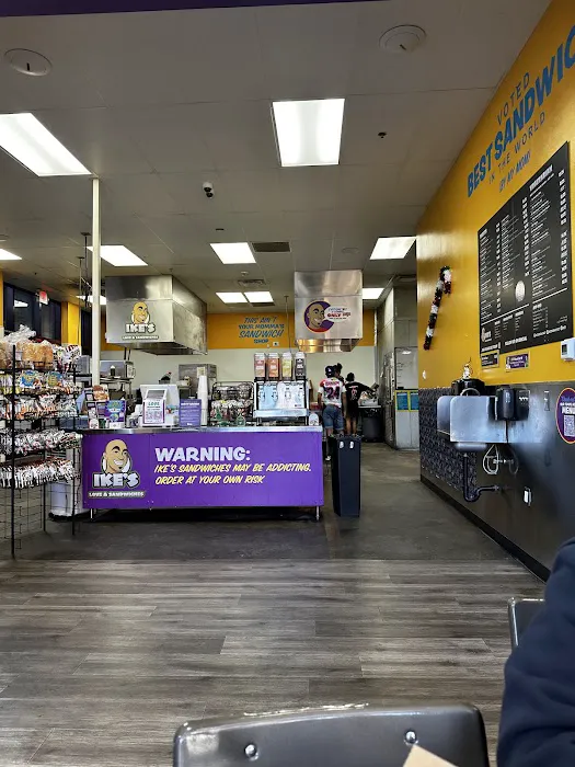 Ike's Love & Sandwiches Picture 5