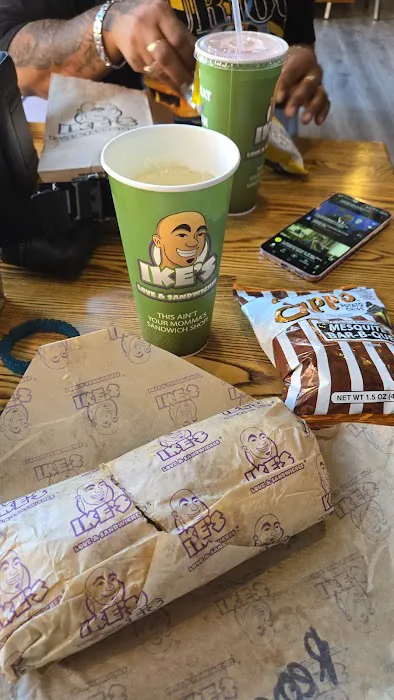 Ike's Love & Sandwiches Picture 6