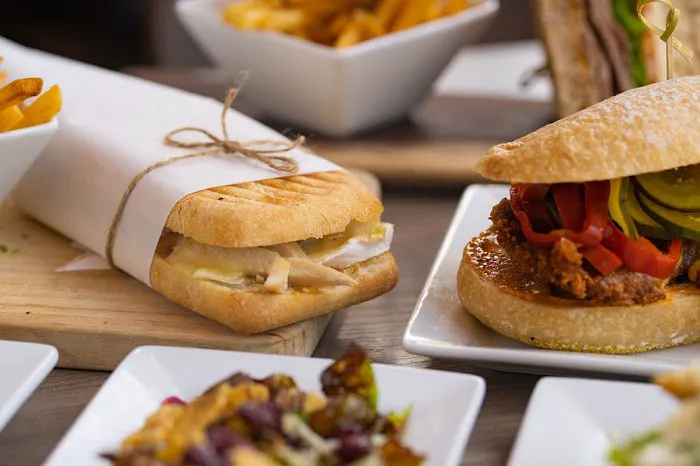 Foch Café & Bistro Picture 5